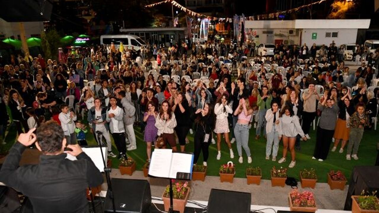 Tepebaşı'nda müzik ziyafeti sürüyor! Hangi konserler hangi gün olacak?