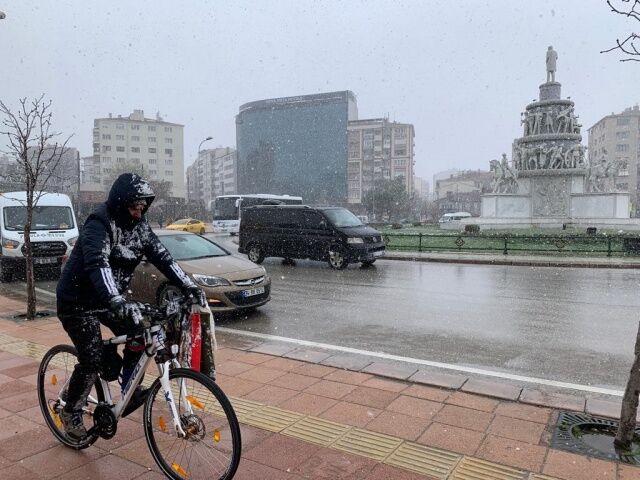 Eskişehir'den kar manzaraları