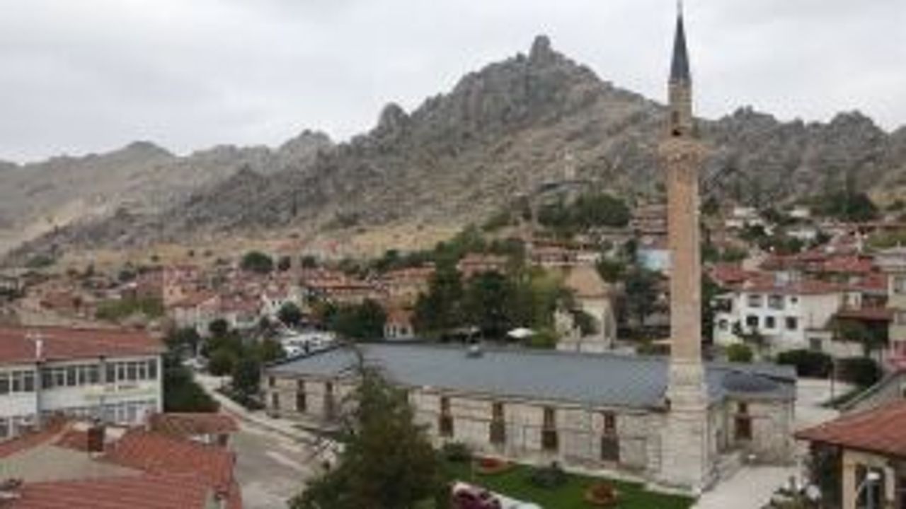 Gönül Dağı dizisinin çekildiği Sivrihisar'da 850 yıllık tarihi miras