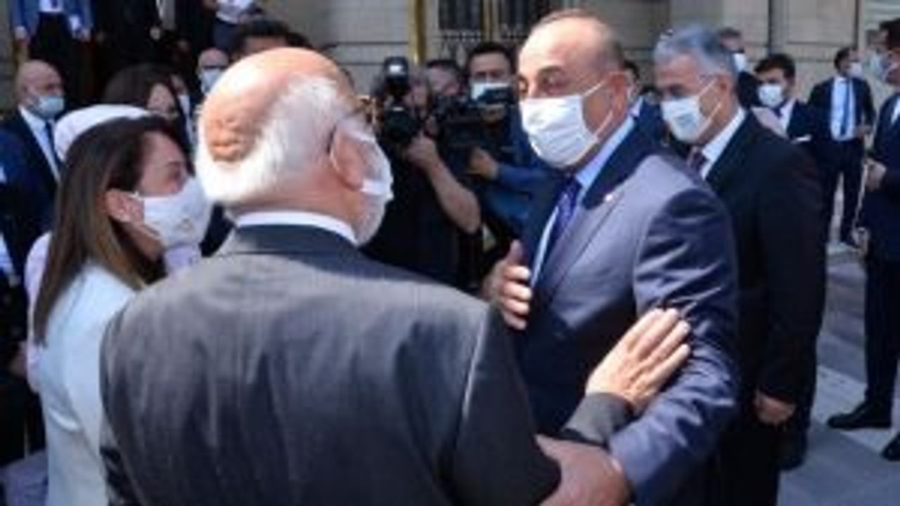 Bakan Çavuşoğlu Eskişehir'de