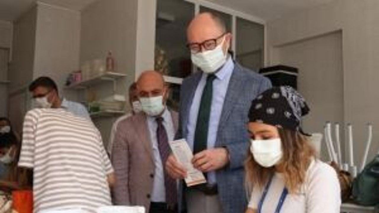 Eskişehir'de geleceğin şefleri gastronomiyi tanıyor