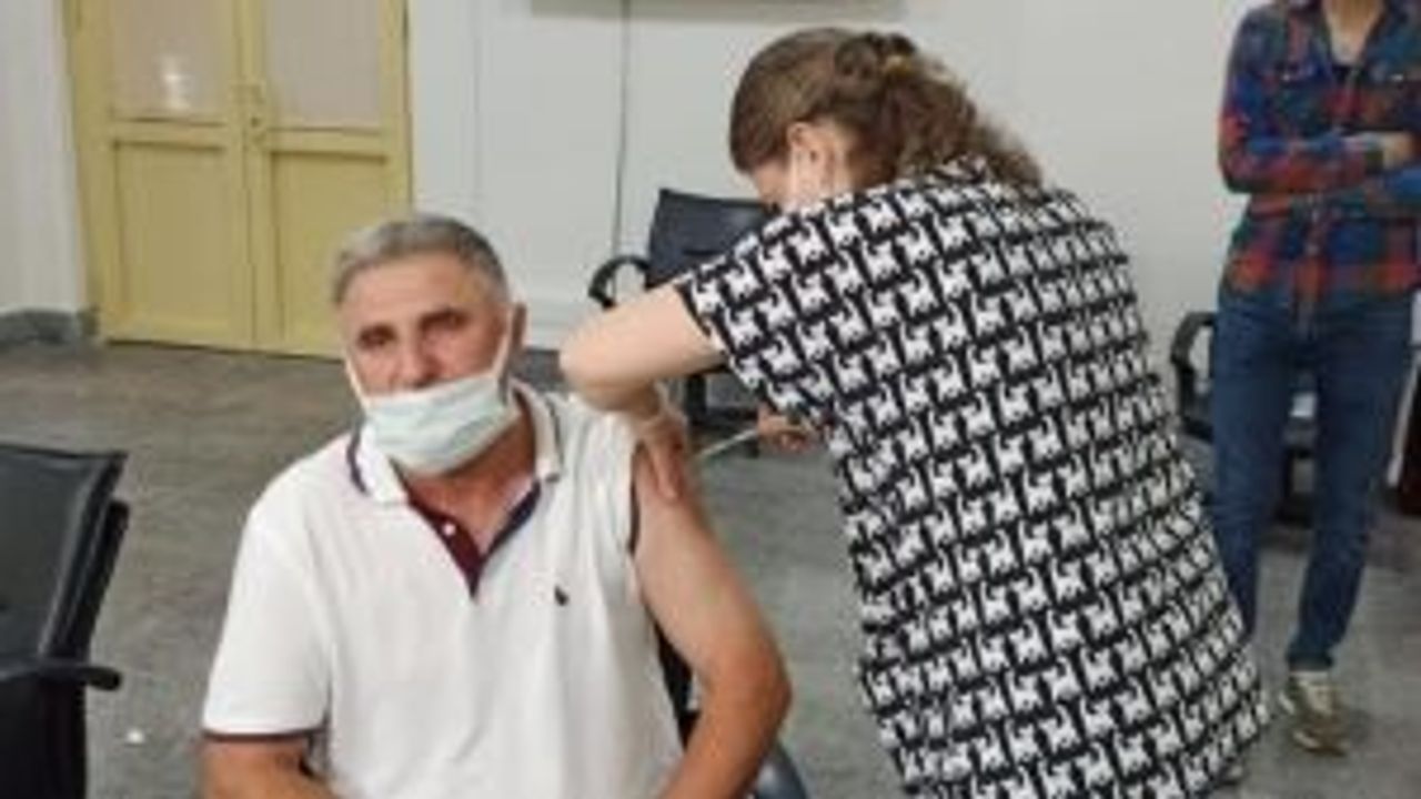 Eskişehir Garı'nda aşı birimi kuruldu