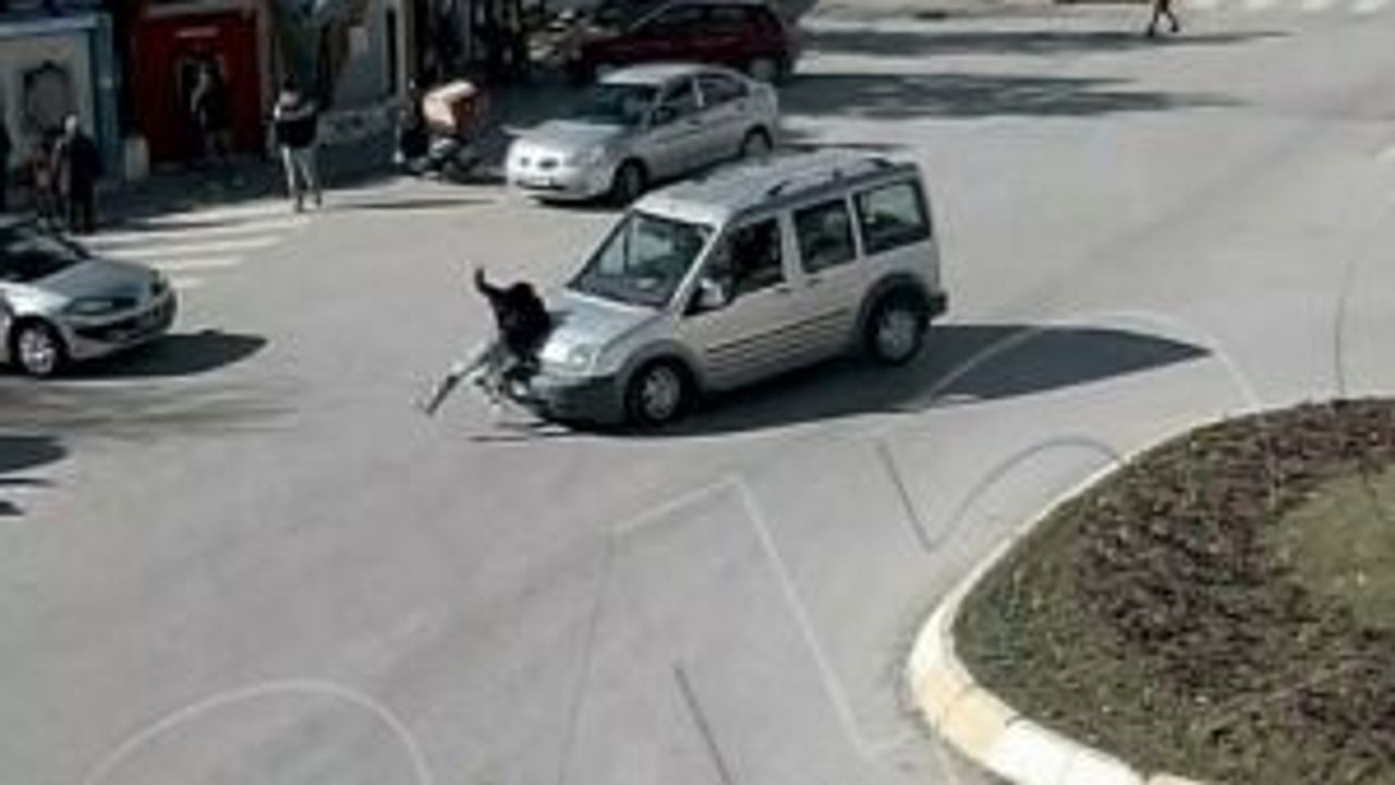 MOBESE'lere yansıyan inanılmaz trafik kazaları