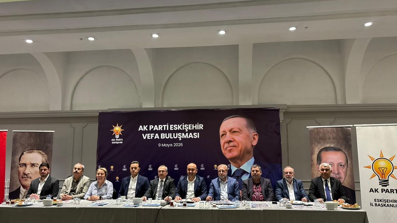 Eskişehir AK Parti’de Büyük Buluşma: Türkiye Yüzyılı Hedefleri Masaya Yatırıldı