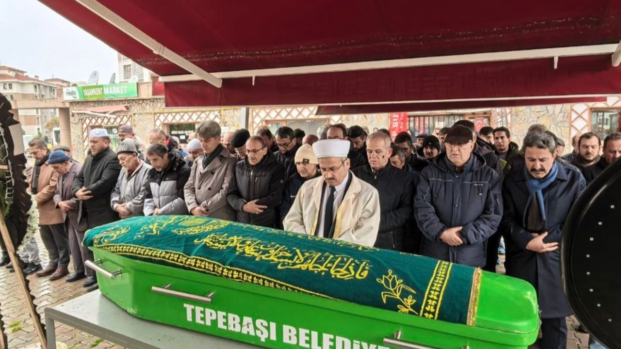 Ertuğrul Yılmaz Törenle Son Yolculuğuna Uğurlandı