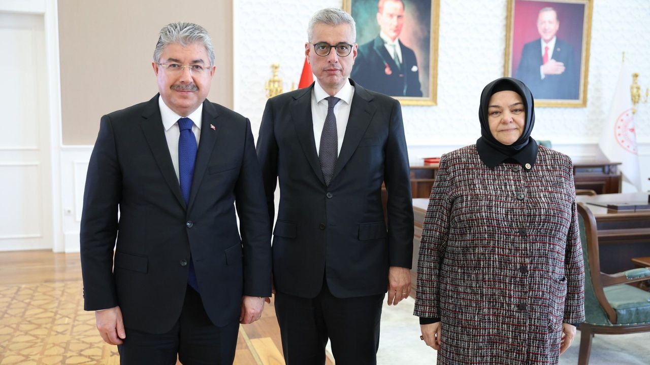 Sağlık Bakanı Memişoğlu Eskişehir Heyetini Ağırladı