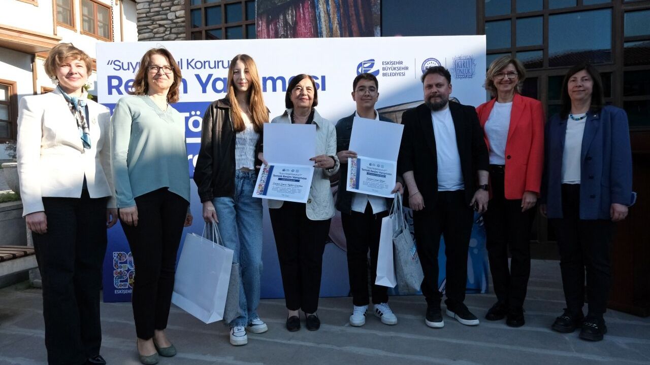 Gençlerin hayal gücüyle “Suyu Nasıl Koruruz?” sergisi ziyarete açıldı