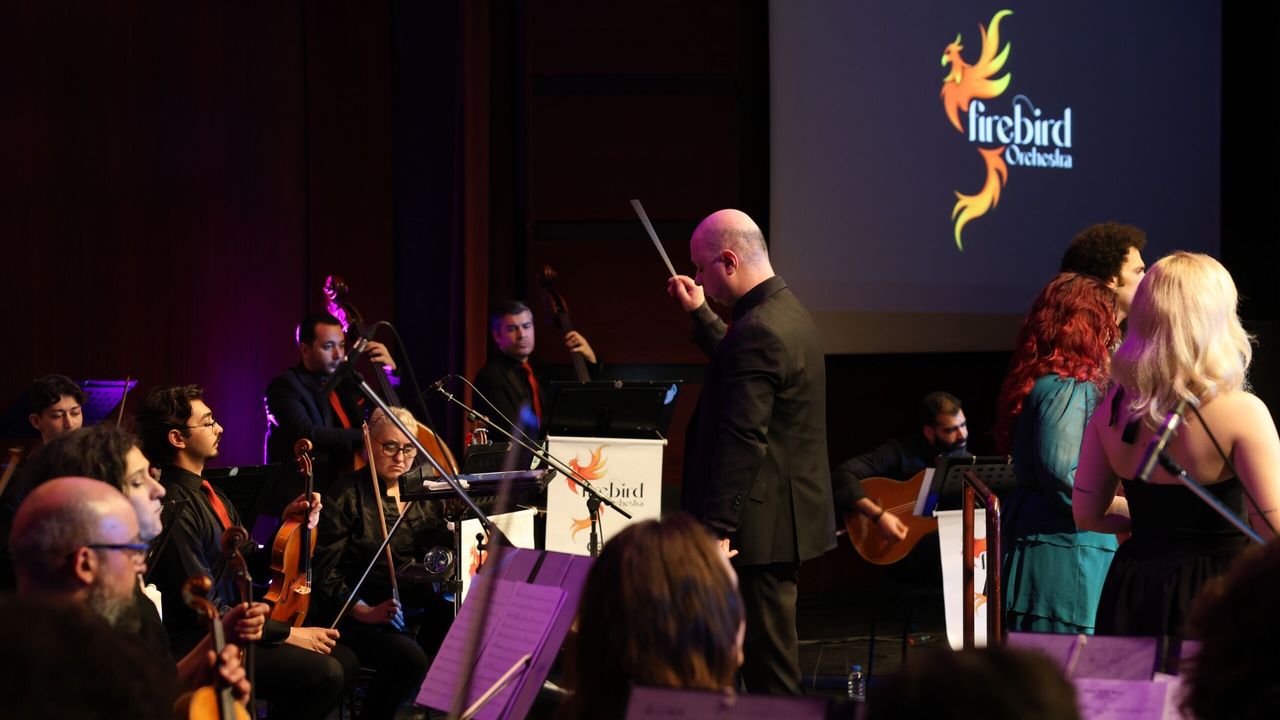 Firebird Orchestra konseri büyük beğeni topladı