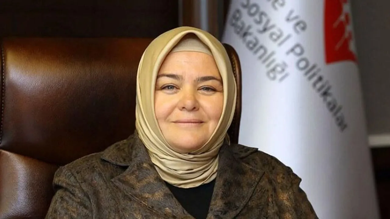 Ayşen Gürcan Çamlıca Mahallesi'nin misafiri oldu