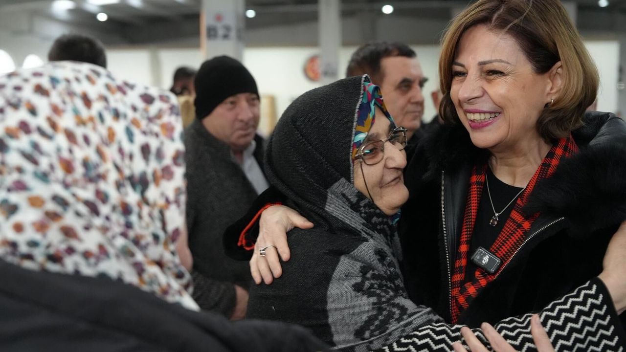 Büyükşehir iftar sofrasını Mahmudiye'de kurdu