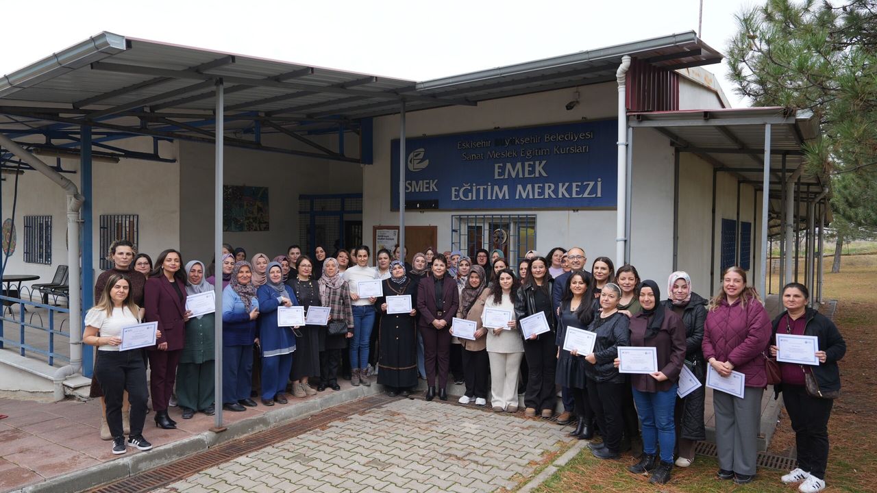 Kursiyerler kadın sağlığı hakkında bilinçlendi