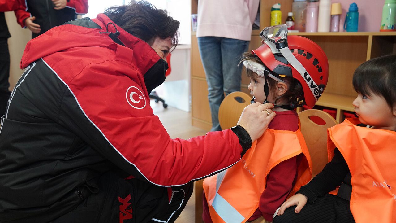 Miniklere afet bilinci öğretildi