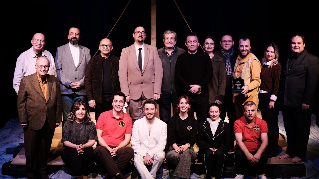 Açık Denizde anlamlı gala sahnesi aldı