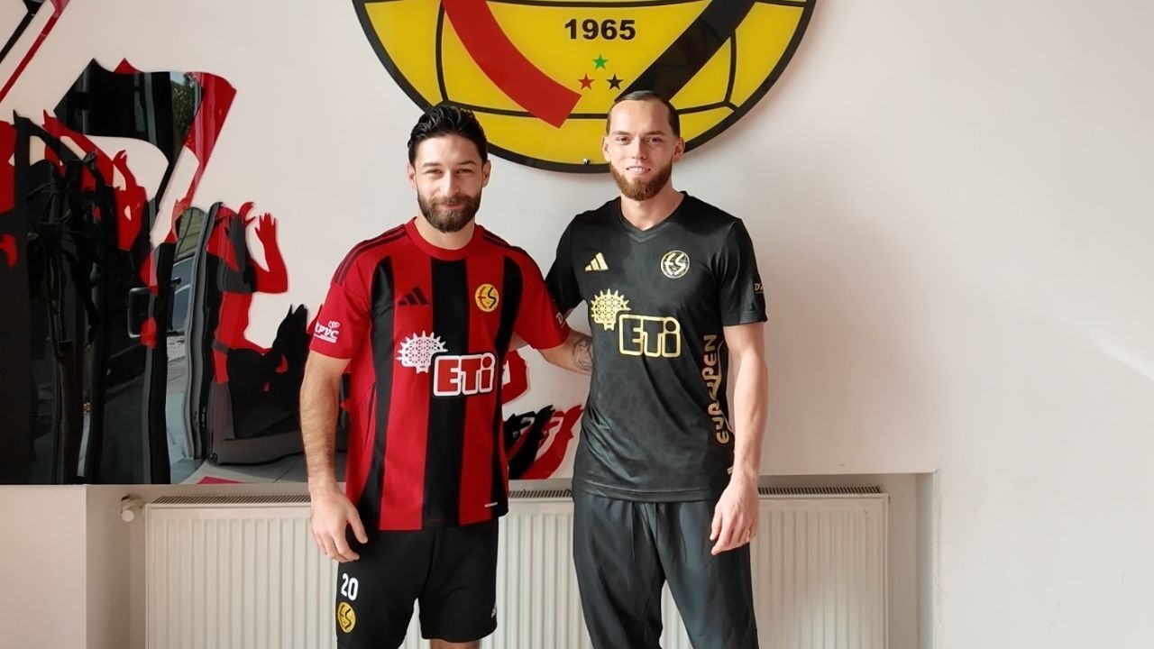 Siyah-Kırmızılılarda transferler resmiyet kazandı