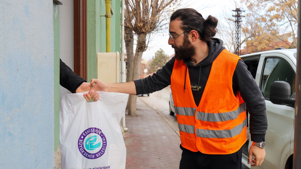 Büyükşehirden İhtiyaç Sahiplerine Hijyen Desteği