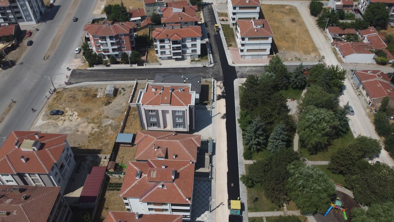 Tepebaşı’nın sokakları yenileniyor