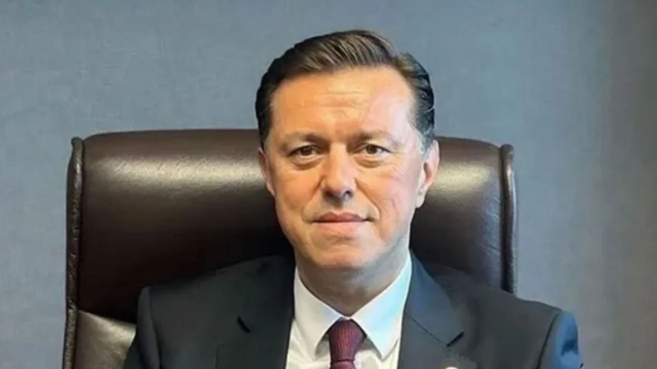 Nebi Hatipoğlu'ndan yeni yıl mesajı: "Daha güçlü bir Türkiye için durmak yok"