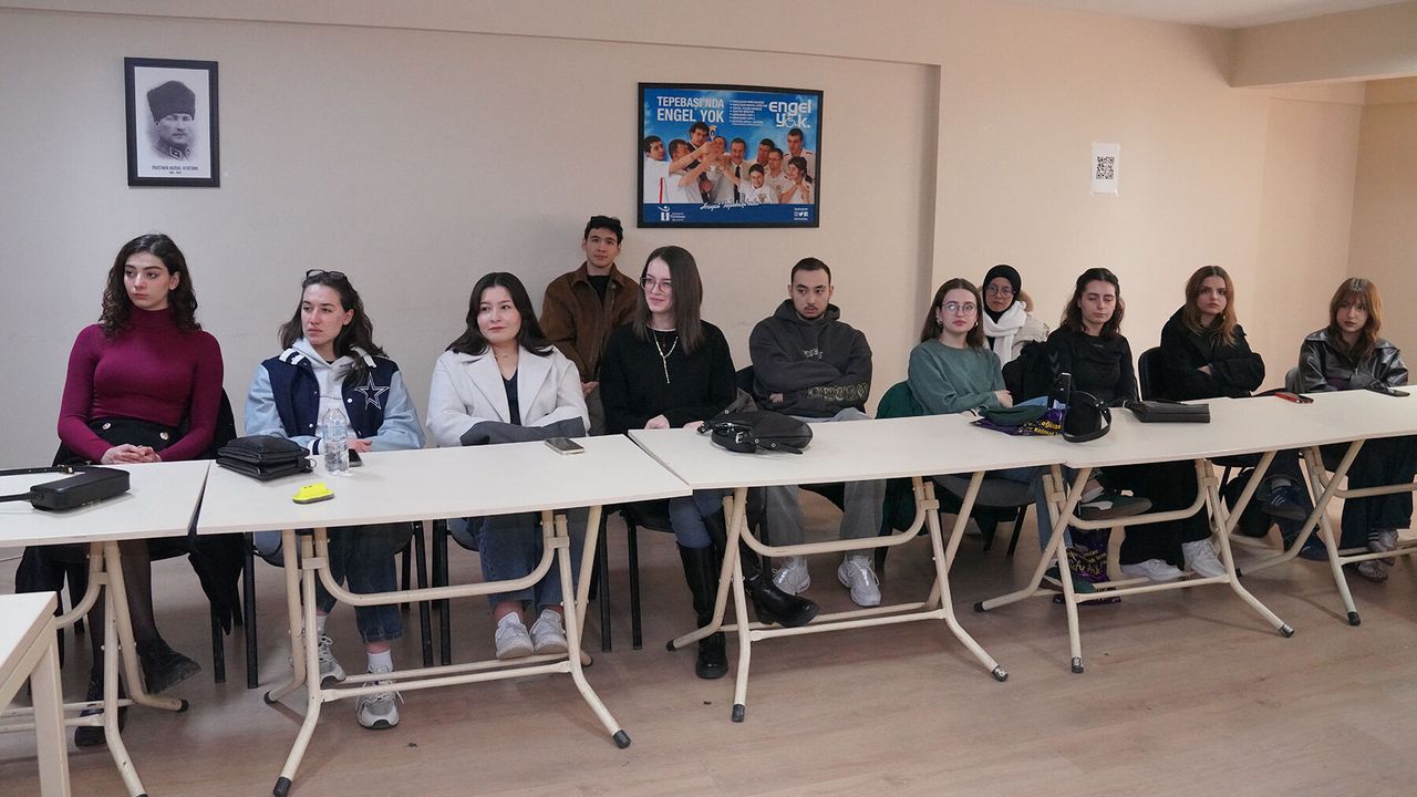 Tepebaşı’ndan gençlere: Eşitlik, sağlık ve güvenli ilişkiler eğitimi