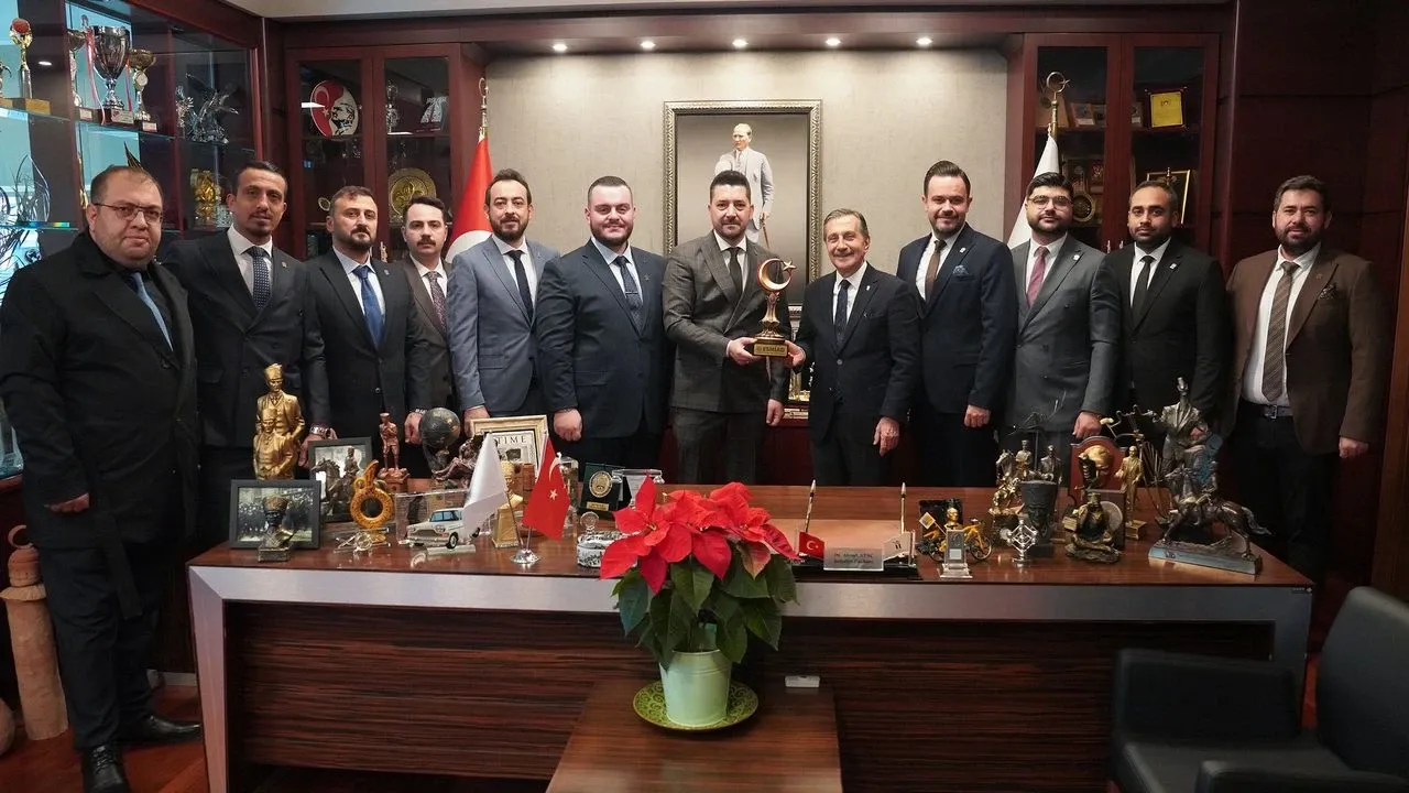 Başkan Ataç ESMİAD yönetimiyle buluştu