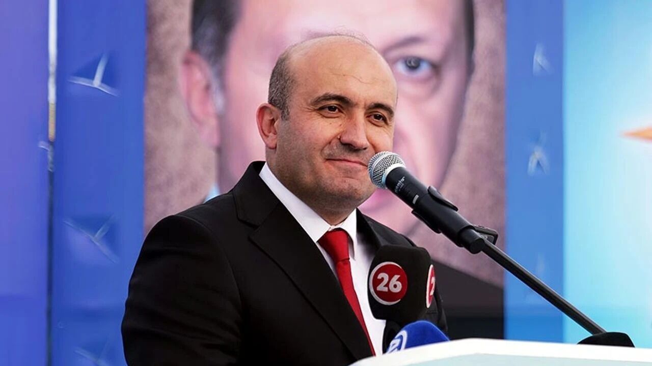 Albayrak, Regaip Kandili’ni kutladı: “Sükûnet ve kardeşlik diliyorum”