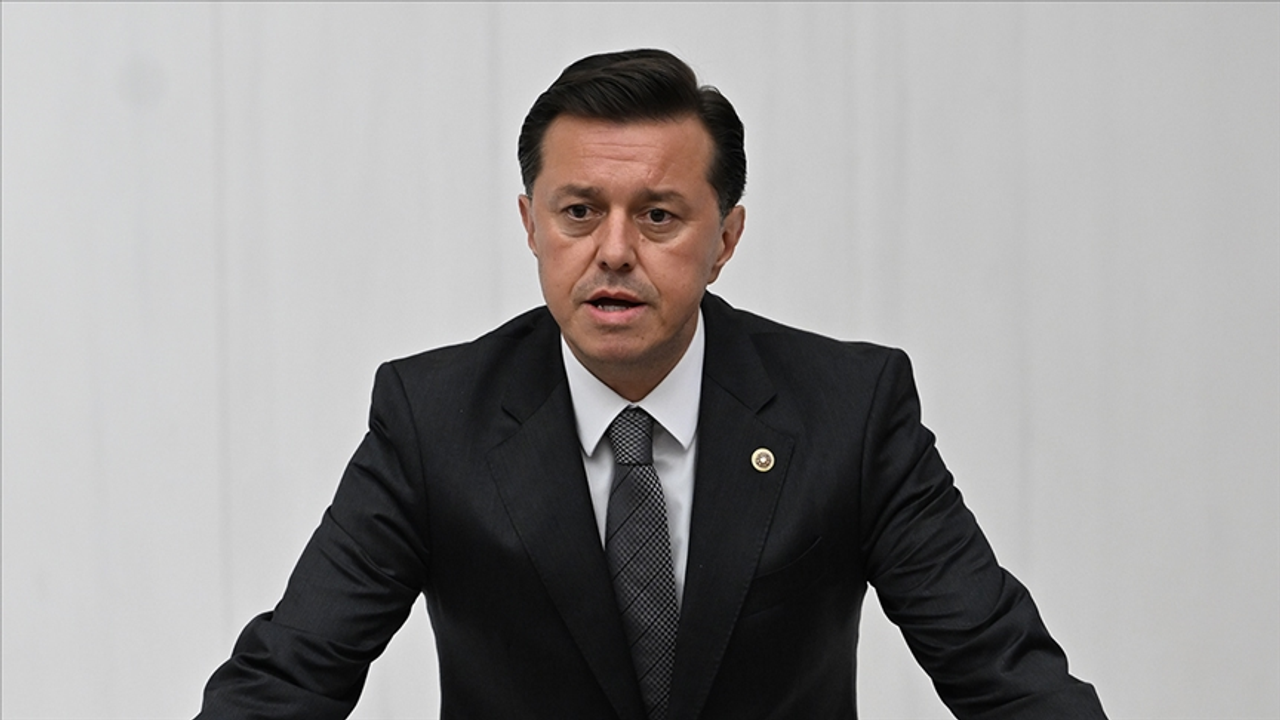Hatipoğlu en başarılı vekiller arasında
