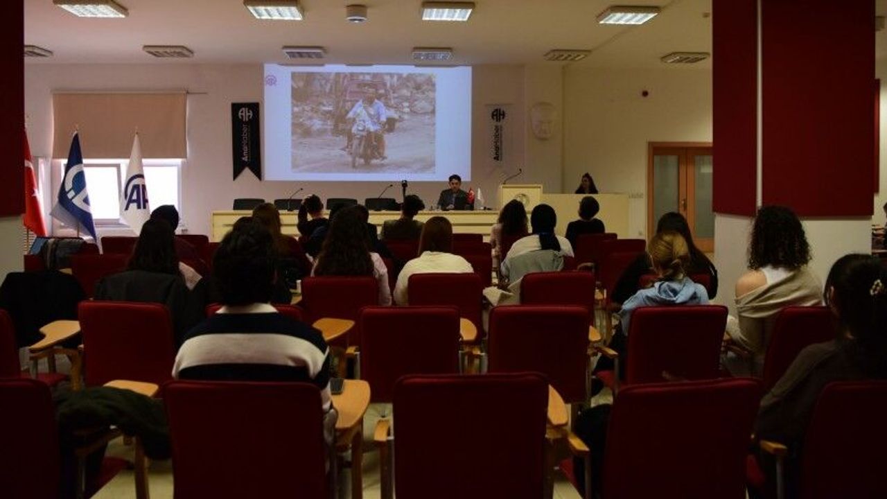Haber akademisinde fotoğraf grafik ve video eğitimi
