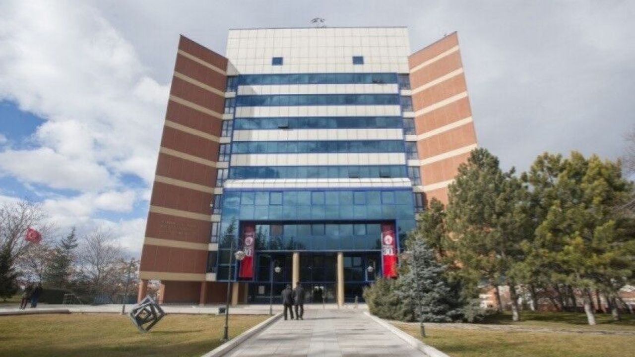 AÖF Sınavlarında tarihi adım: Dijital dönem resmen başladı