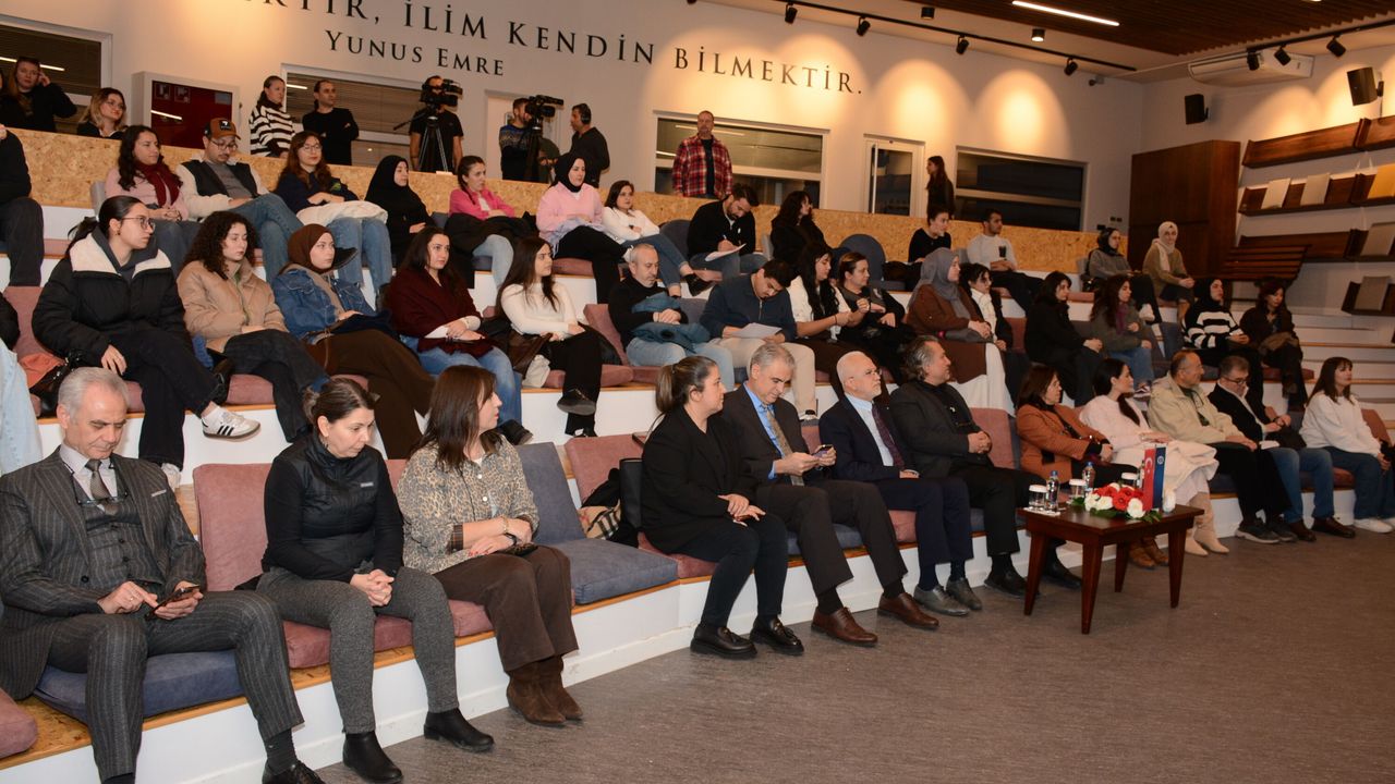 Anadolu Üniversitesi’nde Yapay Zekâ Sağlıkla Buluştu