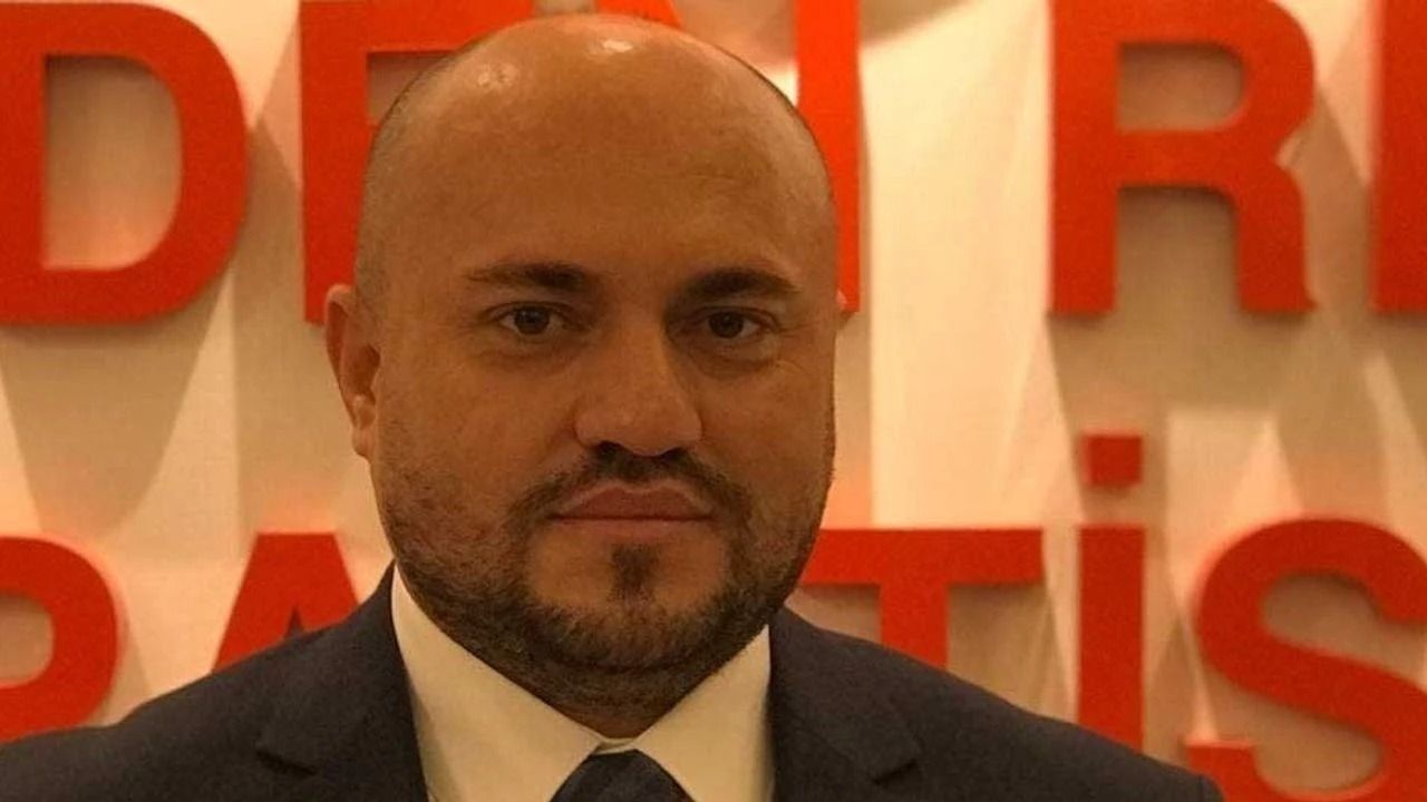 Biçer'den Kurt'a dini eğitim eleştirisi