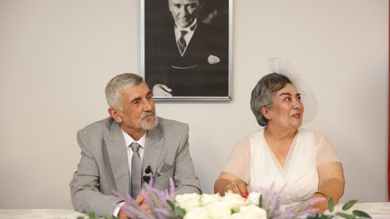 Yaşlı Bakım Evi'nden dünya evine girdiler