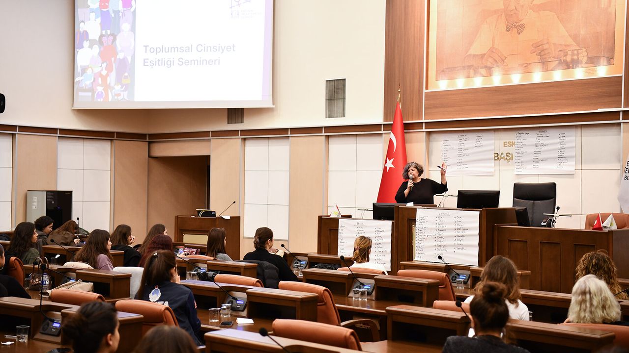 Personele Toplumsal Cinsiyet Eşitliği Semineri Verildi