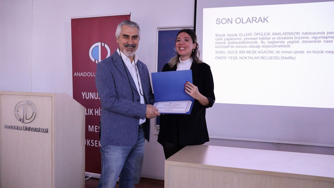 “Yaşlılıkta Egzersiz ve Kronik Hastalıklar” Konferansına Yoğun İlgi