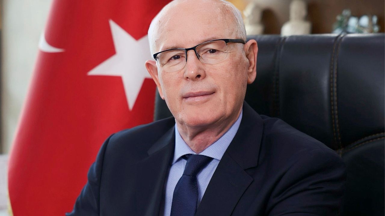 Başkan Kurt: “Öğretmenlerin Mücadelesi Bizim Mücadelemizdir”