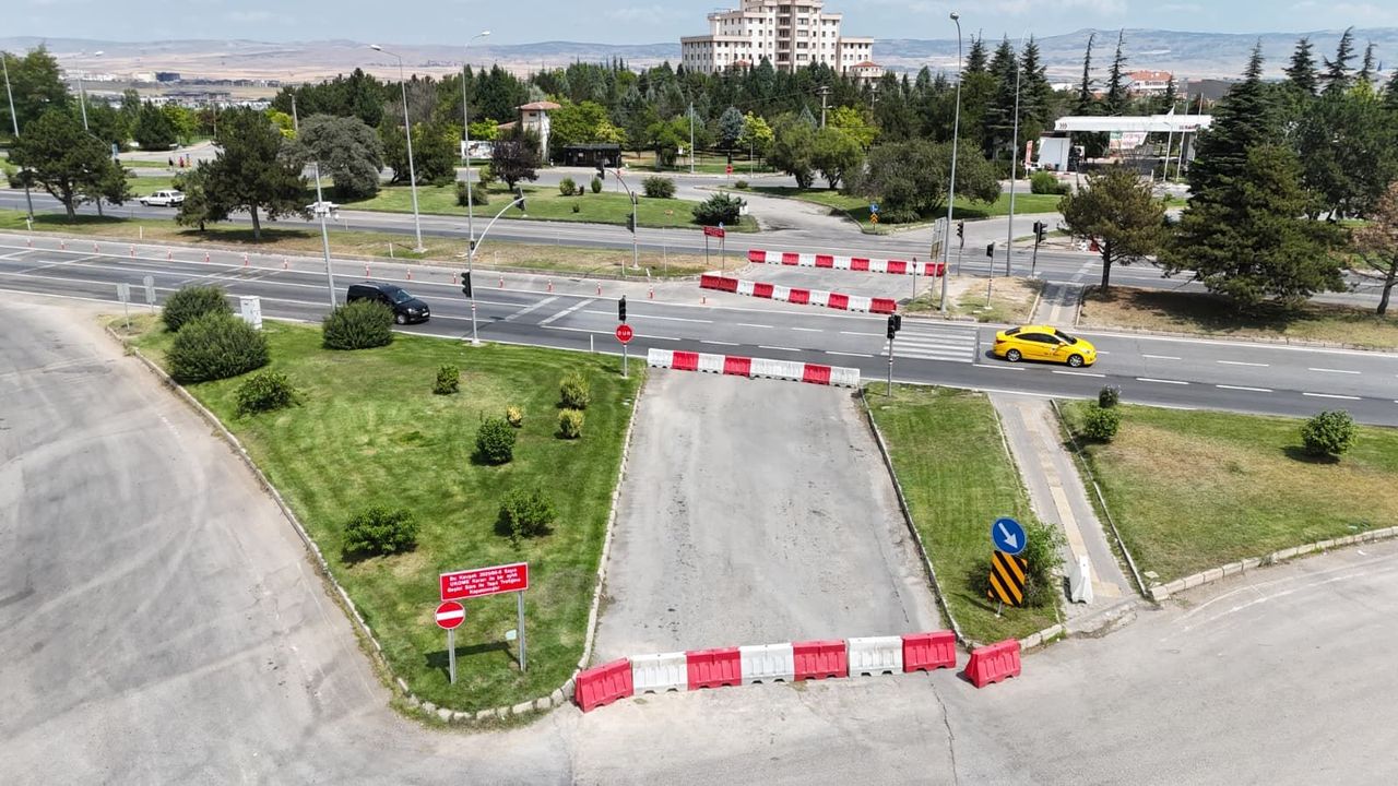 Tepebaşı Kavşağı’nın Kapatılma Süresi 23 Ocak'a Uzatıldı