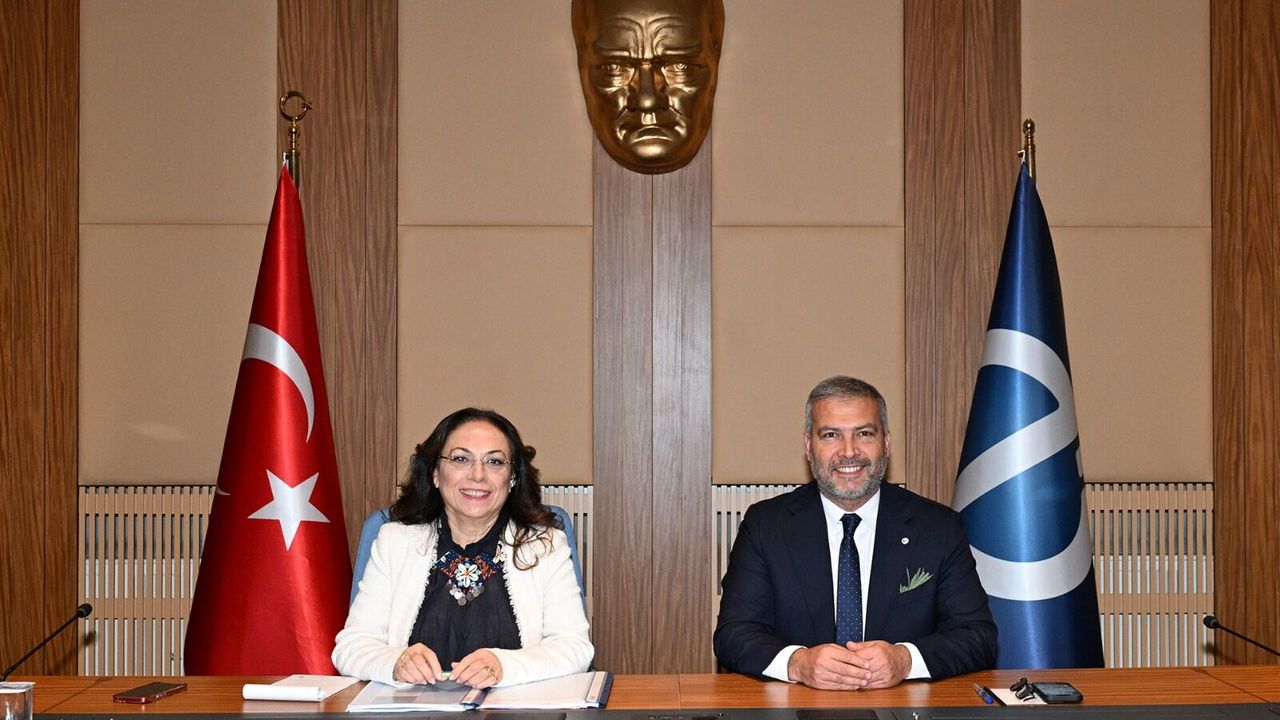 Anadolu Üniversitesi, Kurumsal Akreditasyon Sürecine Hazırlık Toplantısı Düzenledi