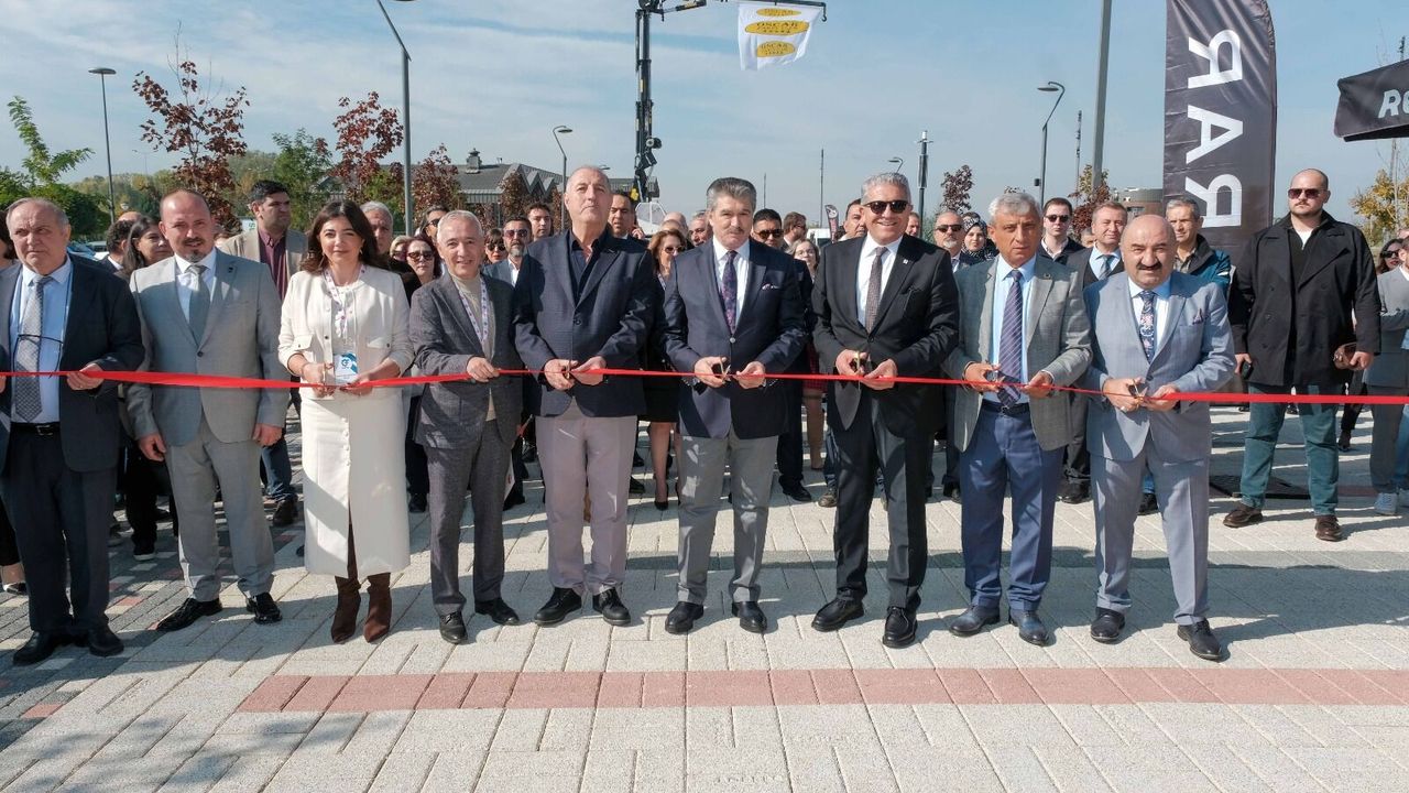 Eskişehir OSB'de 'Fabrika Tedarikçileri Fuarı' açıldı