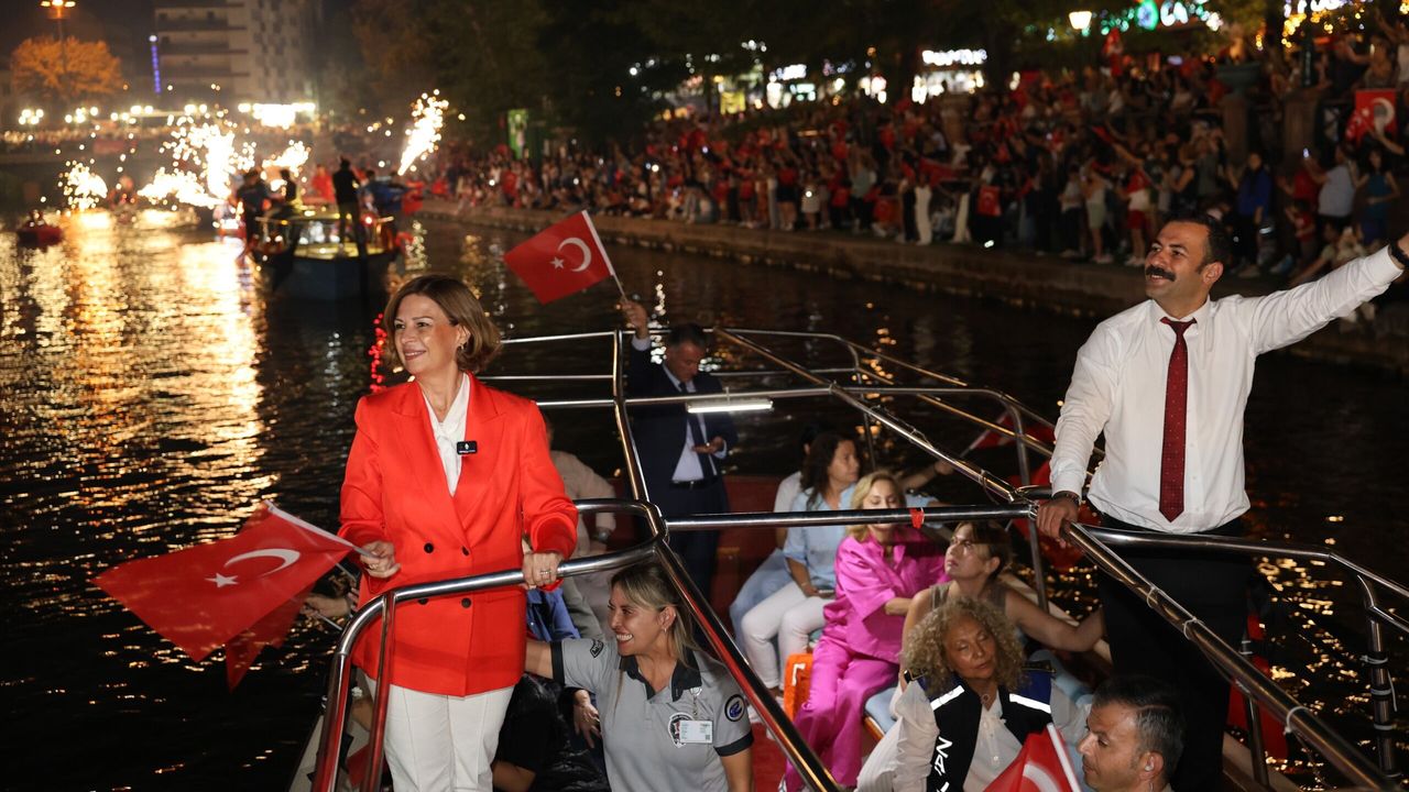 Eskişehir’de Fener Alayı Coşkusu