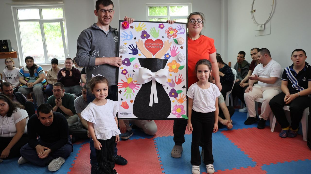 Es Çocuk Evinden Özel Bireylere Anlamlı Ziyaret
