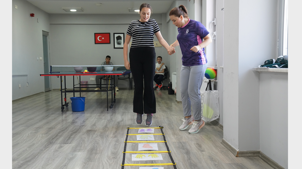 Özel bireylere özel eğitim