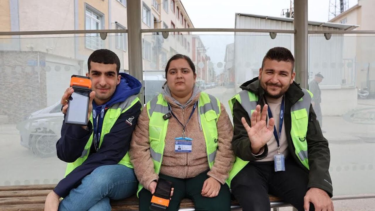 Otizmin farkındayız daima bir aradayız