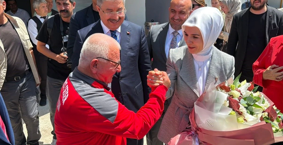 Eskişehir’de İlk Aktif Yaşam Merkezi Açıldı
