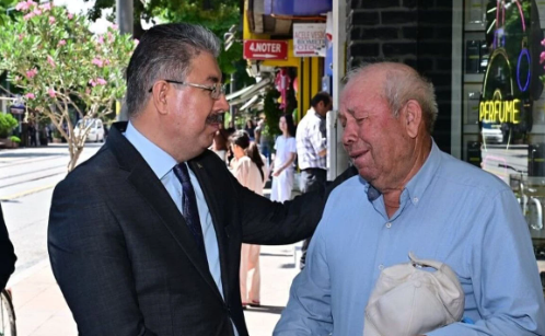 Vali Yılmaz ile Vatandaş Gözyaşlarıyla Hasret Giderdi