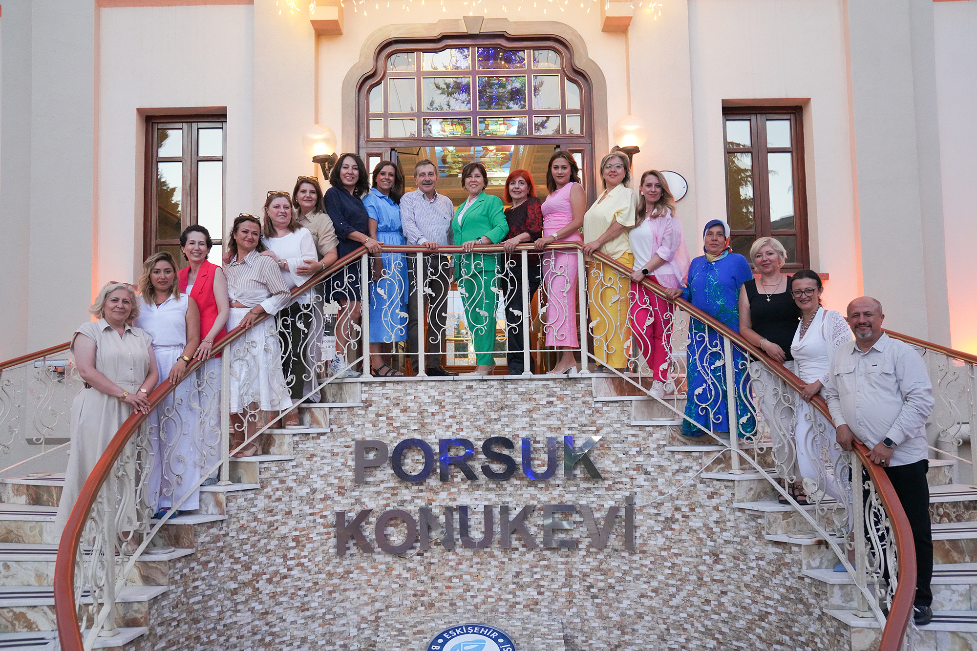 Başkan Ataç’tan Kent Konseyi Başkanı İnci Ülüğ’a Tebrik