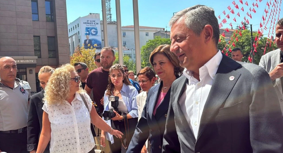 Özgür Özel Eskişehir’de