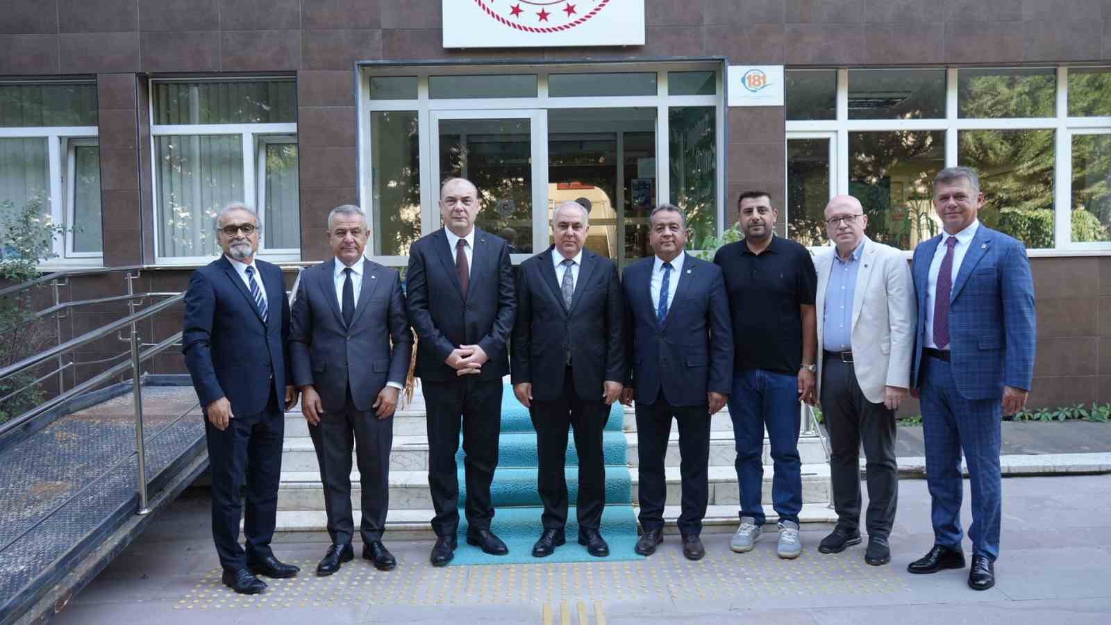 ESO’dan Çevre, Şehircilik ve İklim Değişikliği İl Müdürü Yalçın’a ziyaret