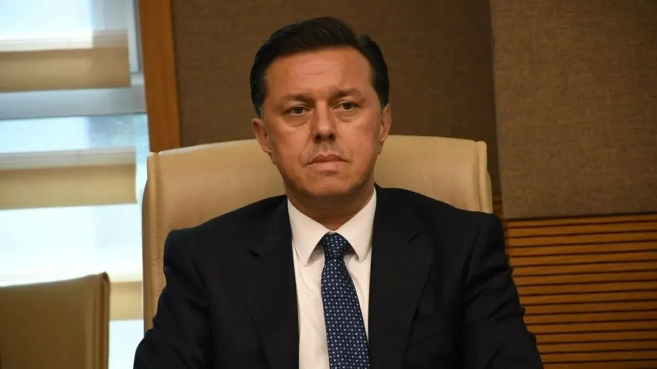 Hatipoğlu: ''AK Parti kimsenin hayat tarzına karışmaz.''
