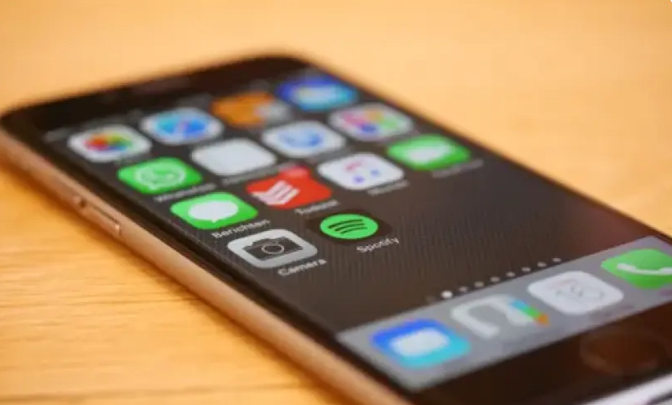 iPHONE’DA YENİ DÖNEM: IMEI KAYIT ÜCRETİNİ TARİHE Mİ KARIŞTIRACAK?