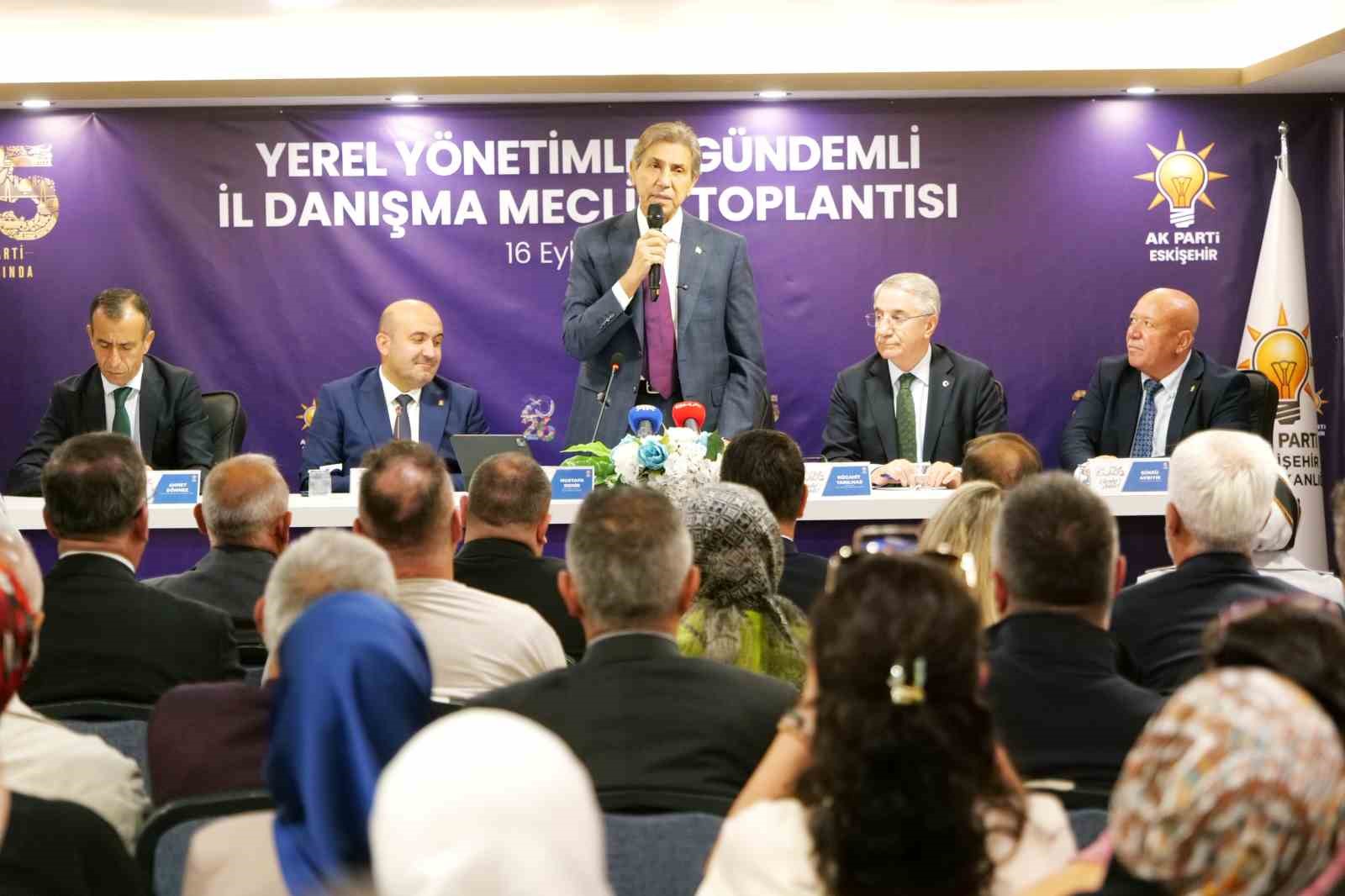 AK Parti’de Yerel Yönetimler Gündemli İl Danışma Meclisi Toplantısı