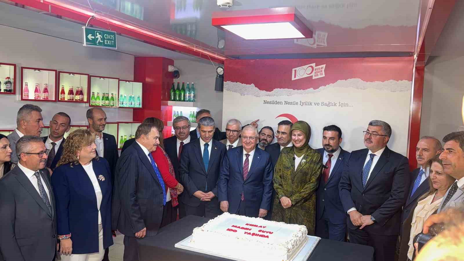 Kızılay’ın yüz yıllık iyilik hikayesi Afyonkarahisar’da kutlandı