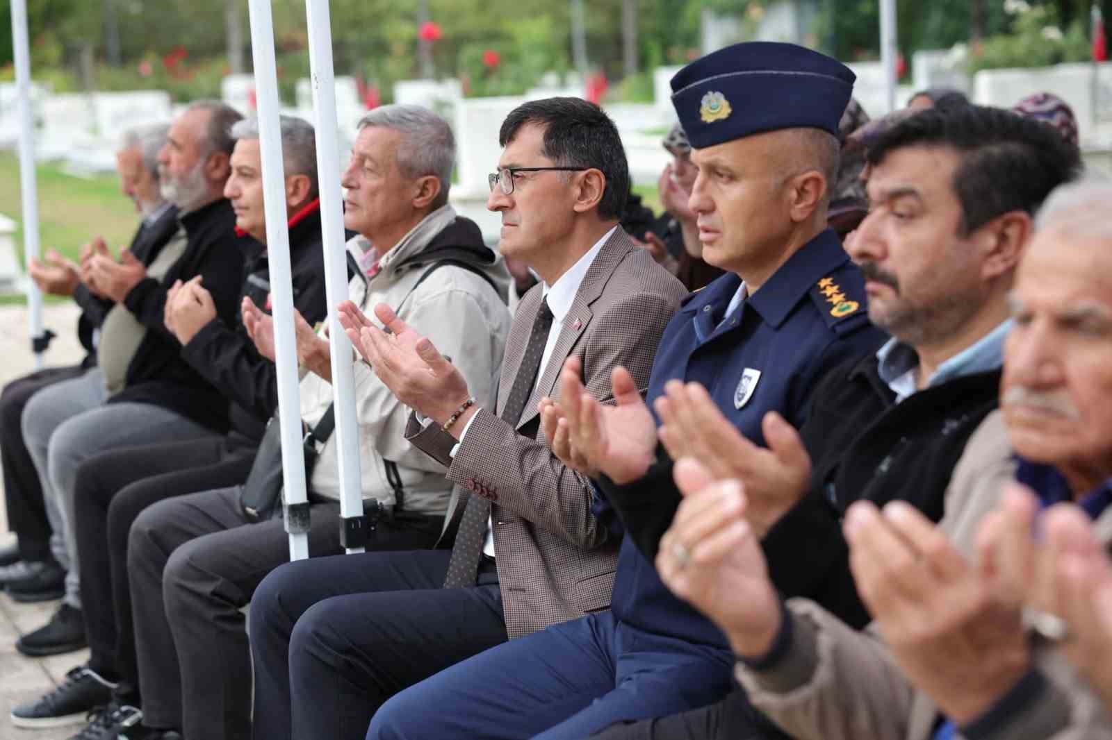 Kütahya’da şehitler ve gaziler yâd edildi